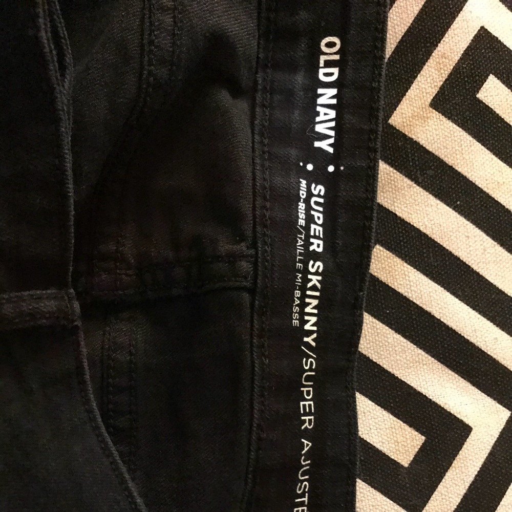 Old Navy Black Skinnies